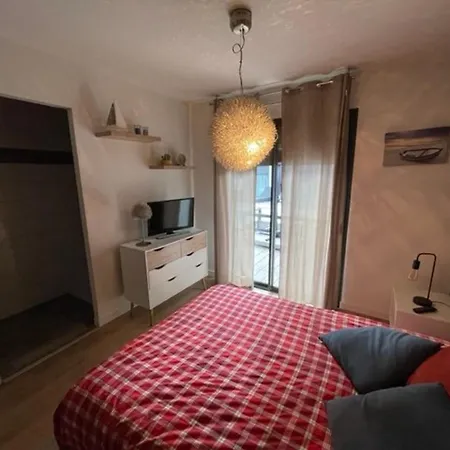 Villa Moderne A Avec Piscine Chauffee, 3 Et Cuisine Exterieure, Animaux Acceptes - Fr-1-379-167 *
